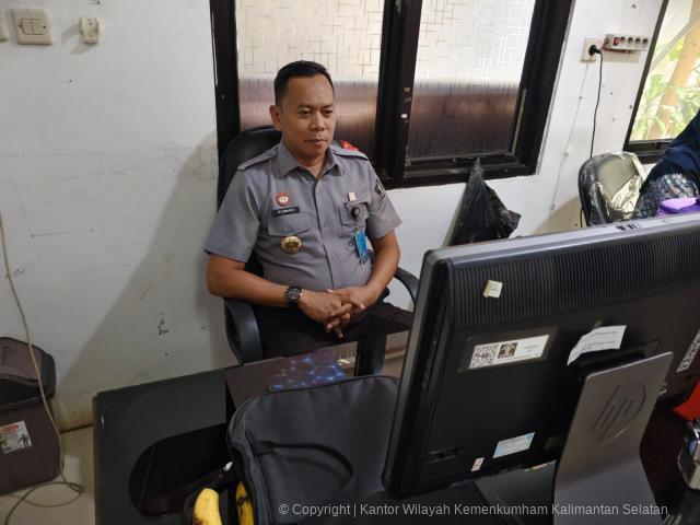 Sinergikan Kebijakan Daerah dan Pusat, Kanwil Kemenkum Kalsel Ikuti Uji Publik Revisi Tarif PNBP KI