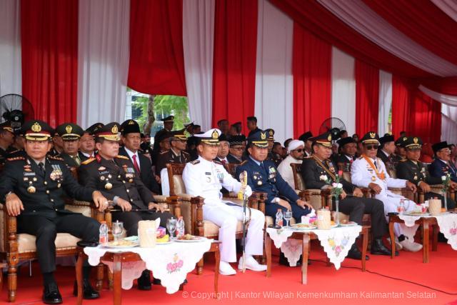upacara hut tni 79 1