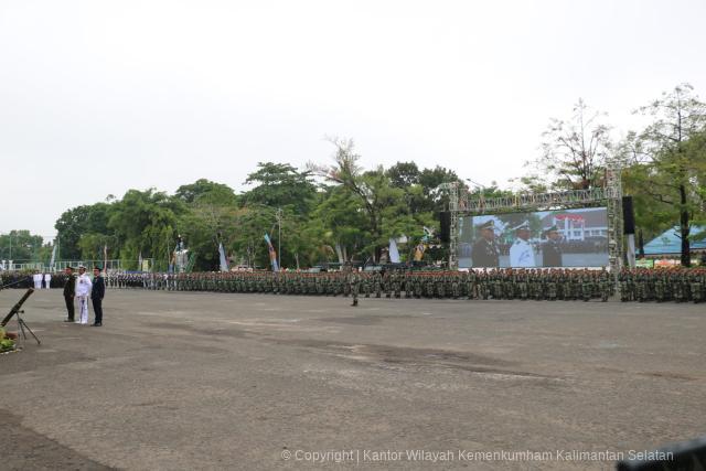 upacara hut tni 79 10