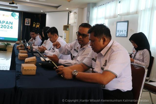 rapat persiapan SKD 10