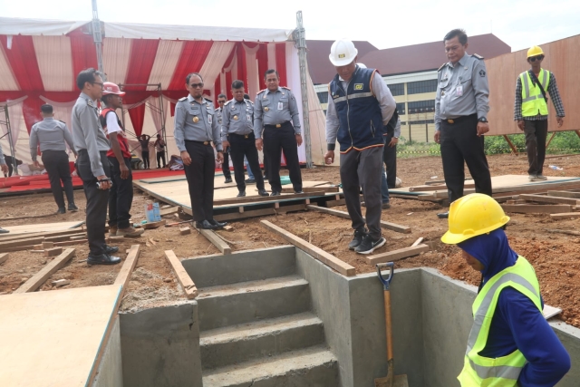 persiapan peletakan batu pertama 2