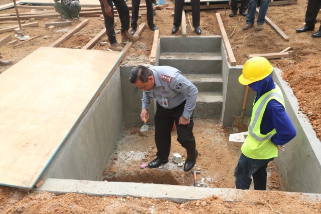 persiapan peletakan batu pertama 2