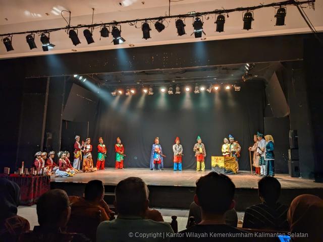 festival tari daerah 10