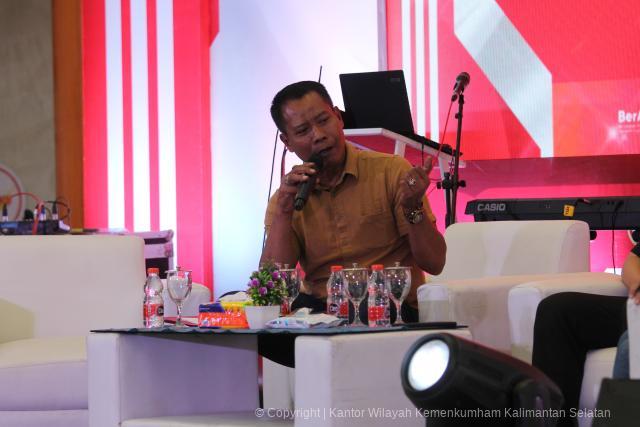 SEMINAR PAS IM 4