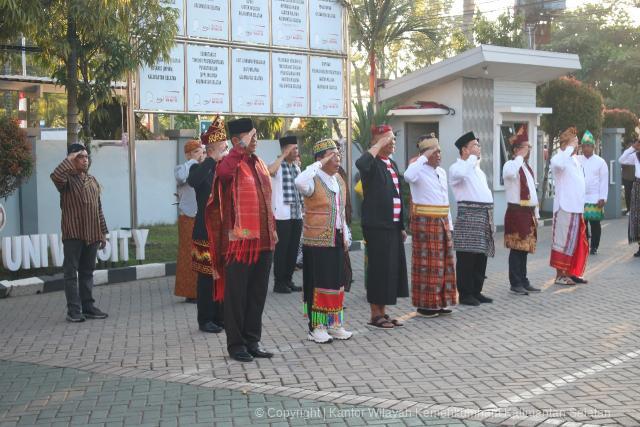upacara hut ri 79 8