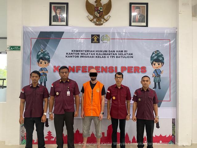 deportasi 4