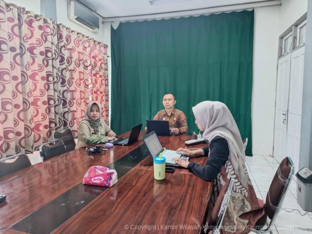 Kanwil Kemenkum Kalsel Ikuti Sosialisasi Pembinaan dan Pengembangan Karier Jabatan Fungsional