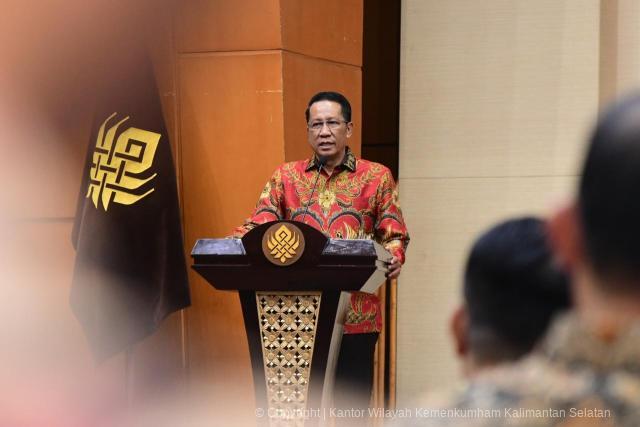 HUKUM 2
