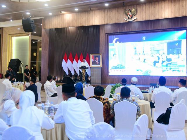 MENTERI 3